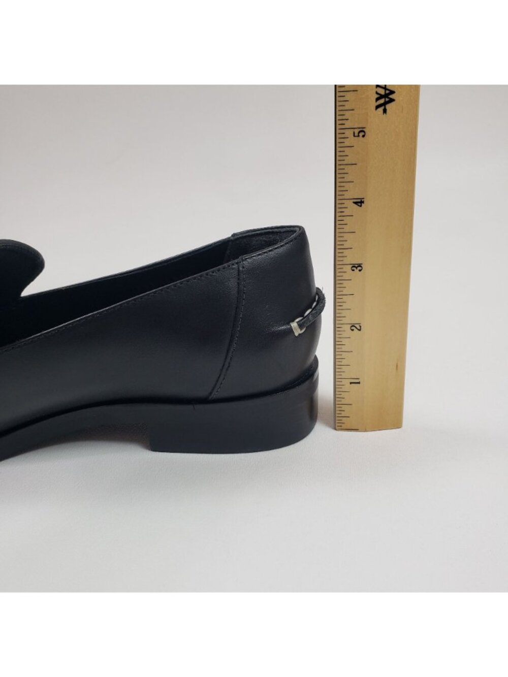 Everlane Modern Loafer Black Leather Women’s 7 Classic Minimalist Slip On - Picture 15 of 16